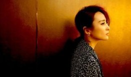 蒋勤勤综艺节目爆料视频,揭秘明星幕后生活点滴